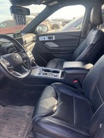 2020 Explorer Thumbnail 5