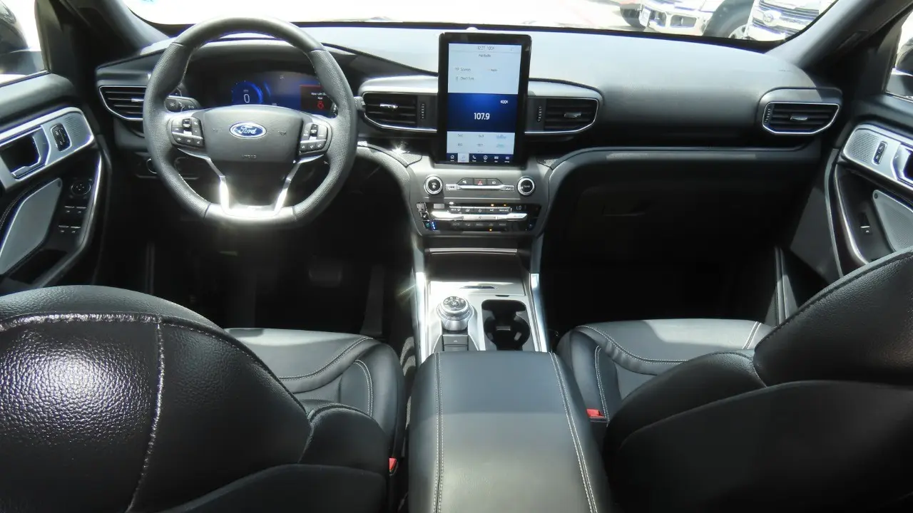 2020 Ford Explorer ST