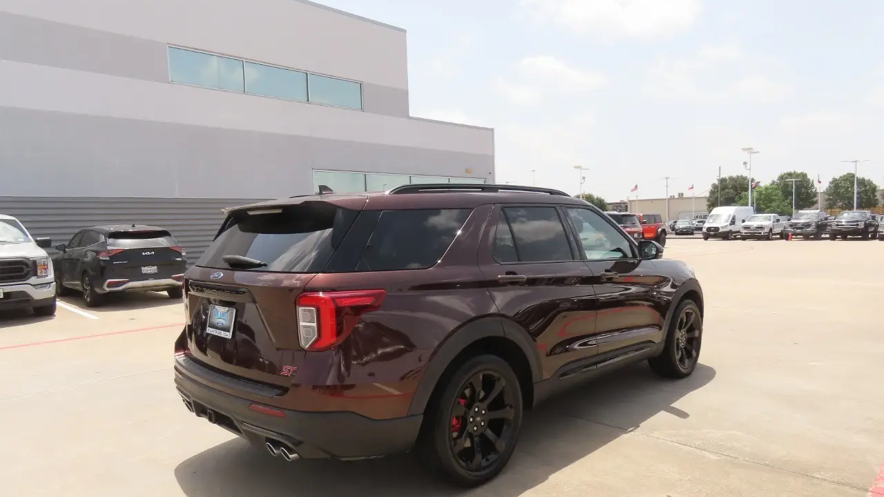 2020 Ford Explorer ST