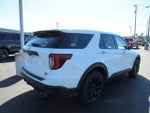 2021 Explorer Thumbnail 7