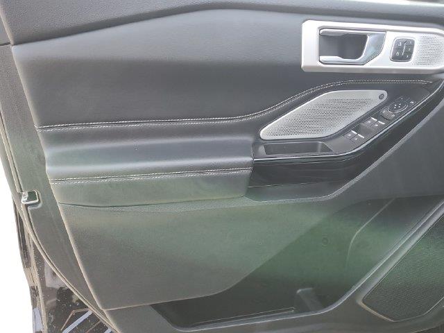 2022 Ford Explorer - $24,919