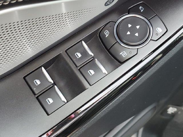 2022 Ford Explorer - $24,919