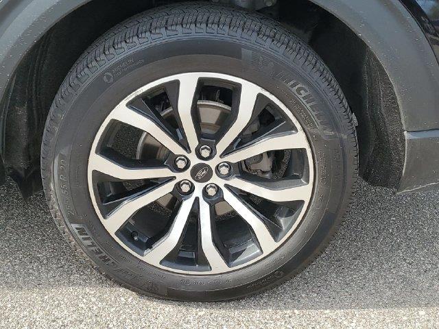 2022 Ford Explorer - $24,919
