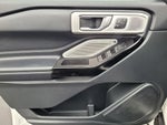 2022 Explorer Thumbnail 24