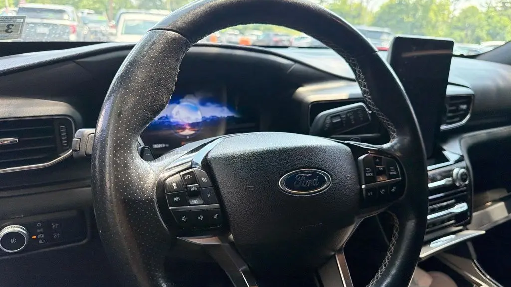 2023 Ford Explorer ST