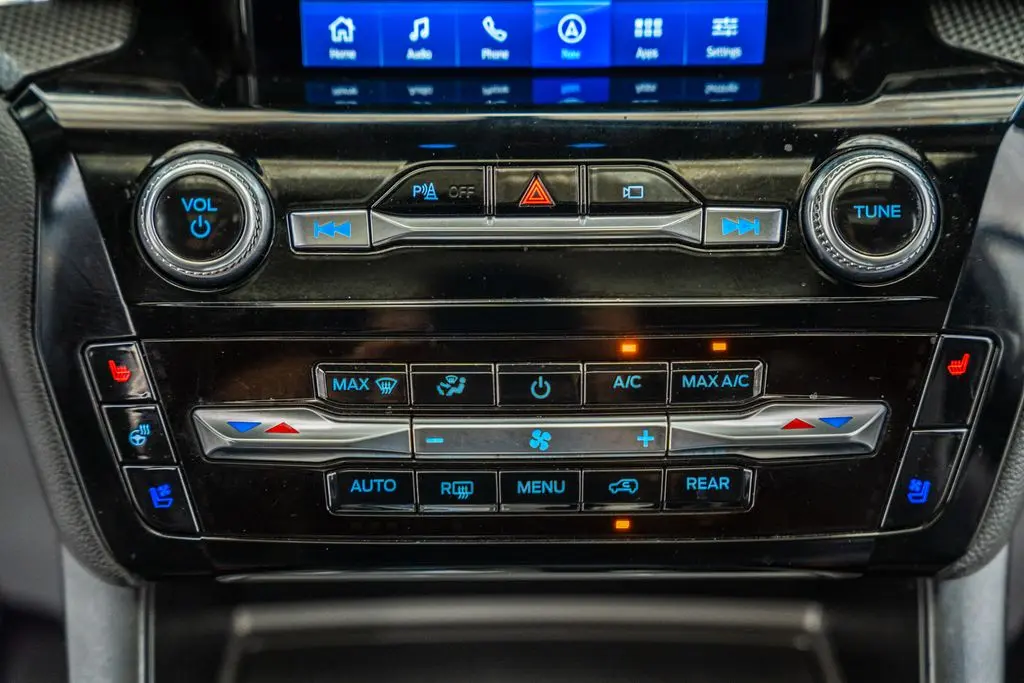 2023 Ford Explorer - $35,994