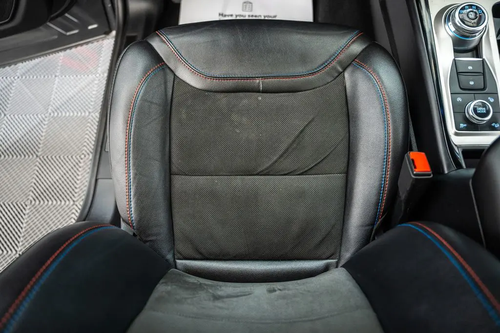 2023 Ford Explorer - $35,994
