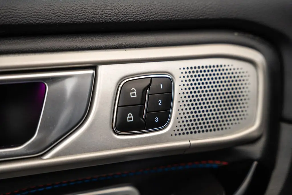 2023 Ford Explorer - $35,994