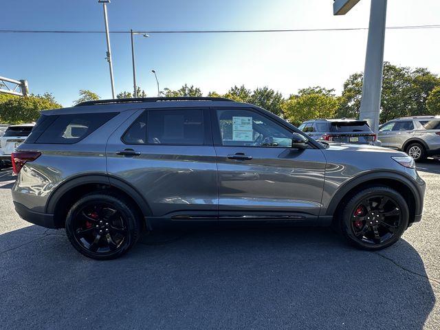 2023 Ford Explorer - $42,400