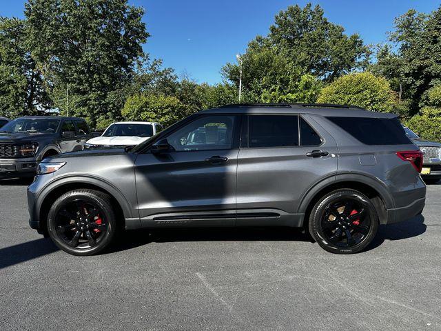2023 Ford Explorer - $42,400