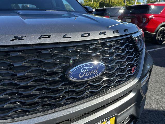 2023 Ford Explorer - $42,400