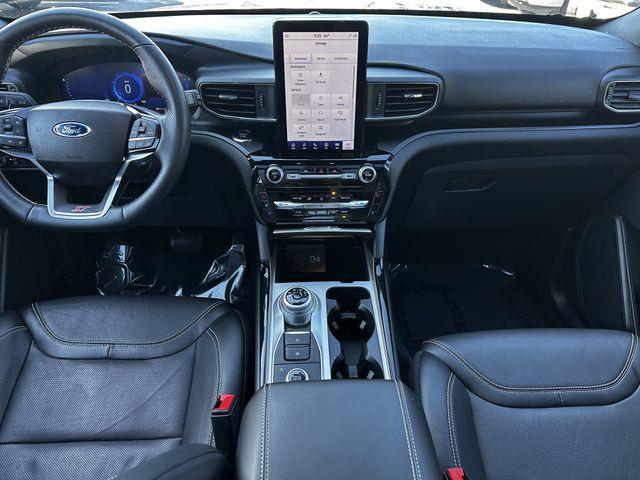 2023 Ford Explorer - $42,400