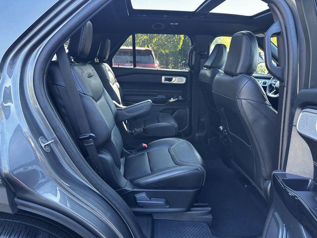 2023 Ford Explorer - $42,400