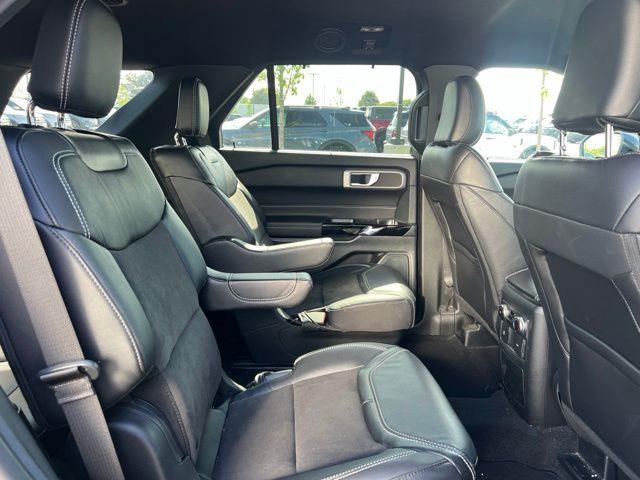 2023 Ford Explorer - $38,424