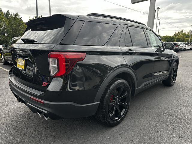 2023 Ford Explorer - $41,600