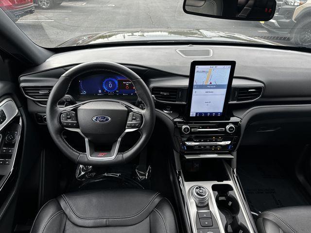2023 Ford Explorer - $41,600
