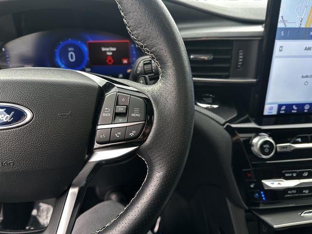 2023 Ford Explorer - $41,600