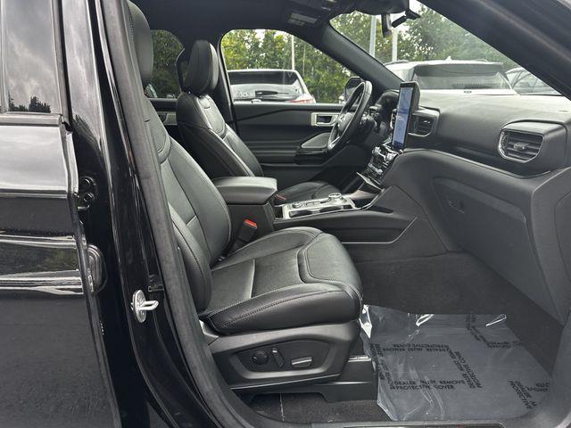 2023 Ford Explorer - $41,600