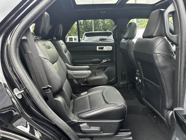 2023 Ford Explorer - $41,600