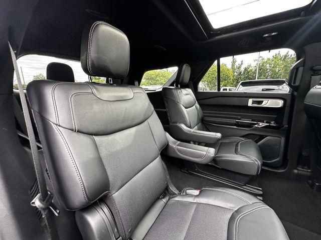 2023 Ford Explorer - $41,600