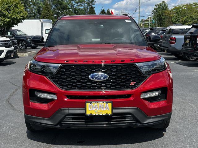 2023 Ford Explorer - $42,700