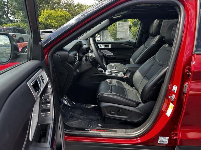 2023 Ford Explorer - $42,700