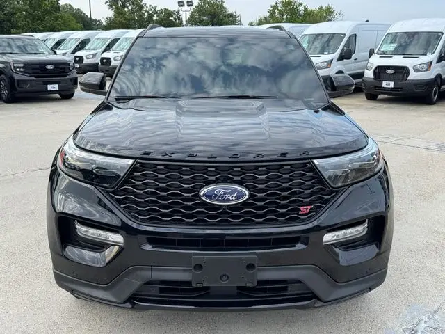 2024 Ford Explorer - $40,001