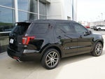 2016 Explorer Thumbnail 3