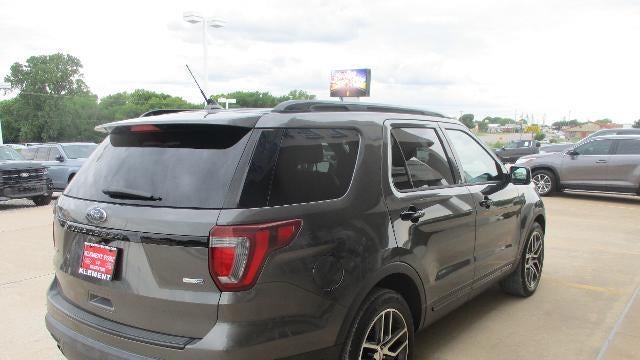 2018 Ford Explorer Sport