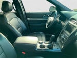 2016 Explorer Thumbnail 11