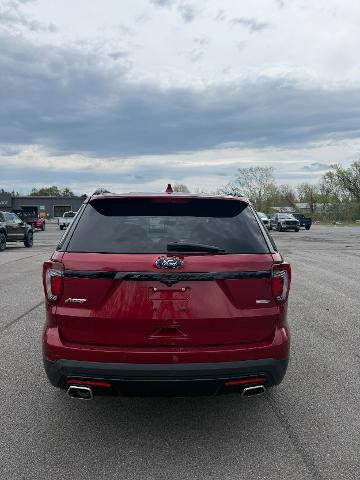2016 Ford Explorer - $14,990