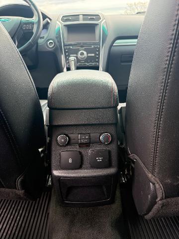 2016 Ford Explorer - $14,990