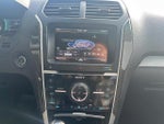 2015 Explorer Thumbnail 6