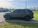 2015 Explorer Thumbnail 9