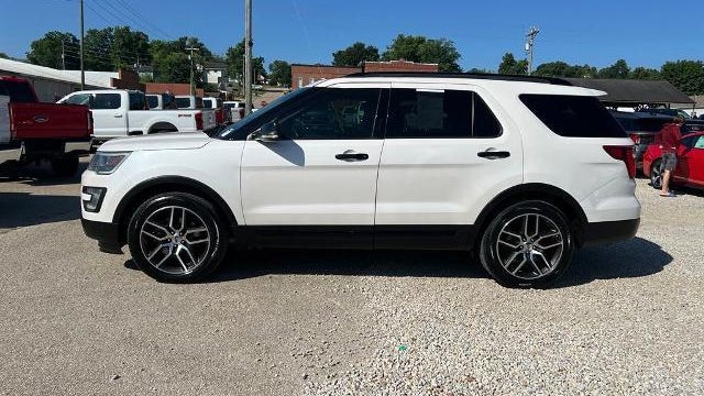 2016 Ford Explorer Sport