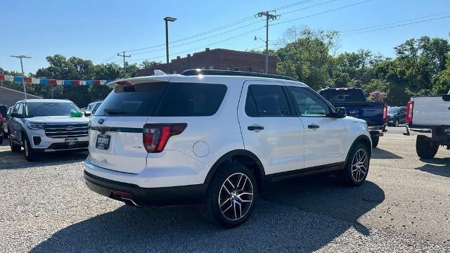 2016 Ford Explorer Sport