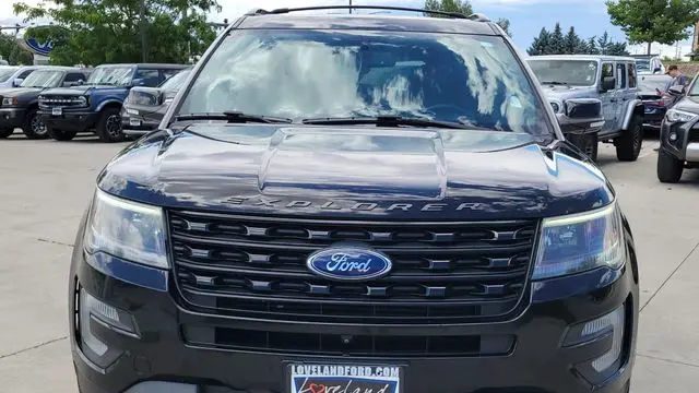 2017 Ford Explorer Sport