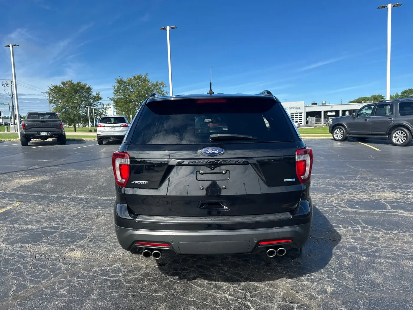 2019 Ford Explorer - $20,990