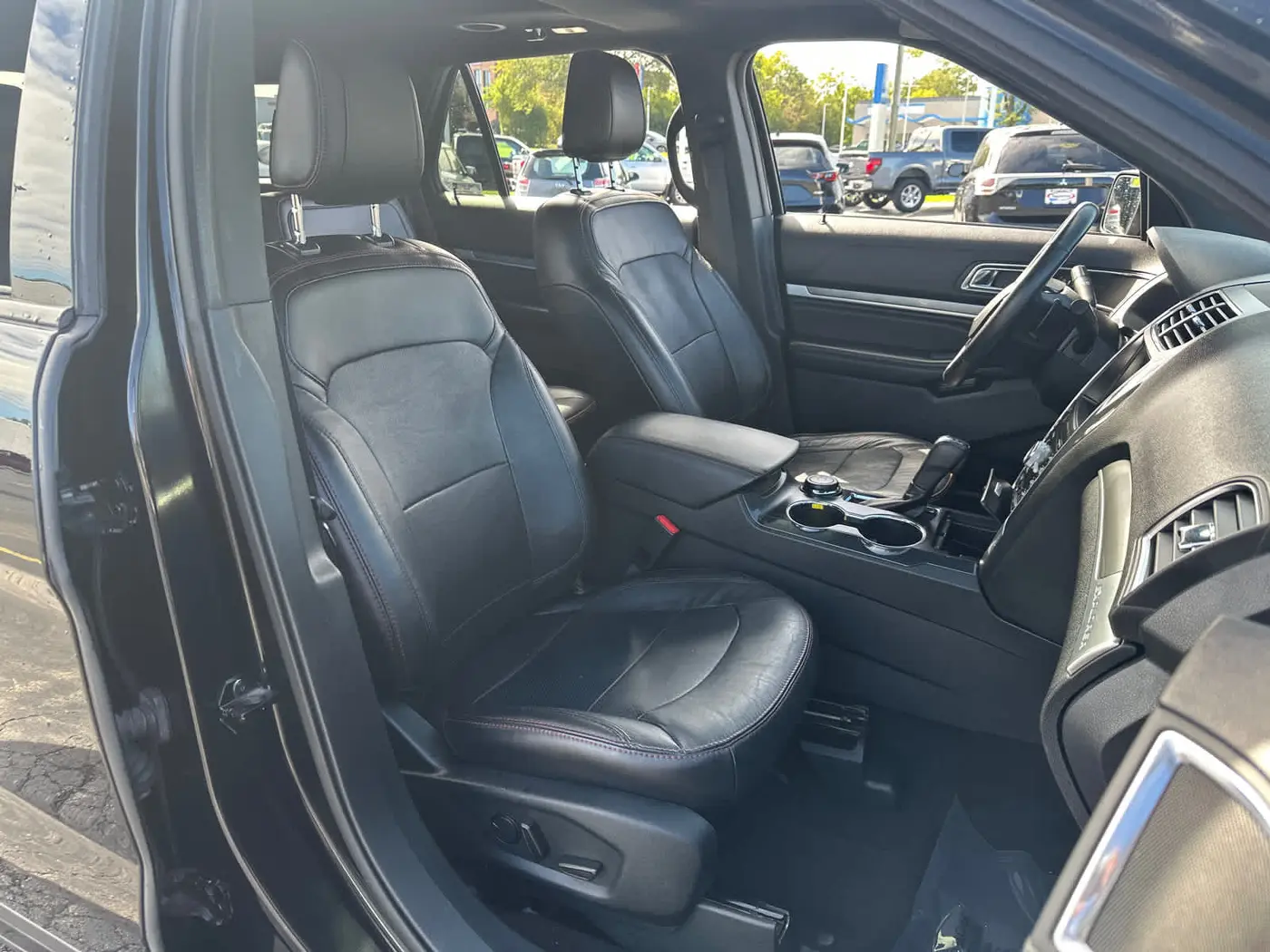 2019 Ford Explorer - $20,990