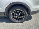 2015 Explorer Thumbnail 3