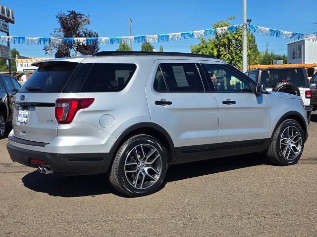 2019 Ford Explorer - $21,999