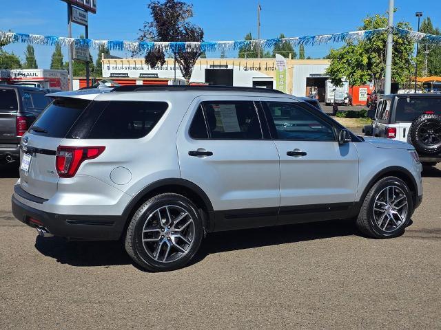 2019 Ford Explorer - $21,999
