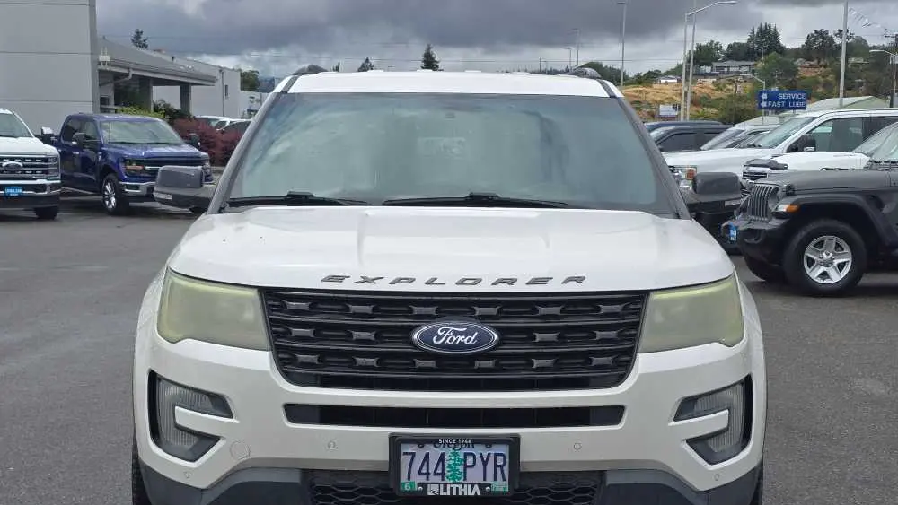2016 Ford Explorer Sport