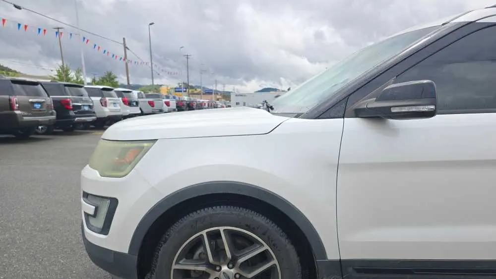 2016 Ford Explorer Sport