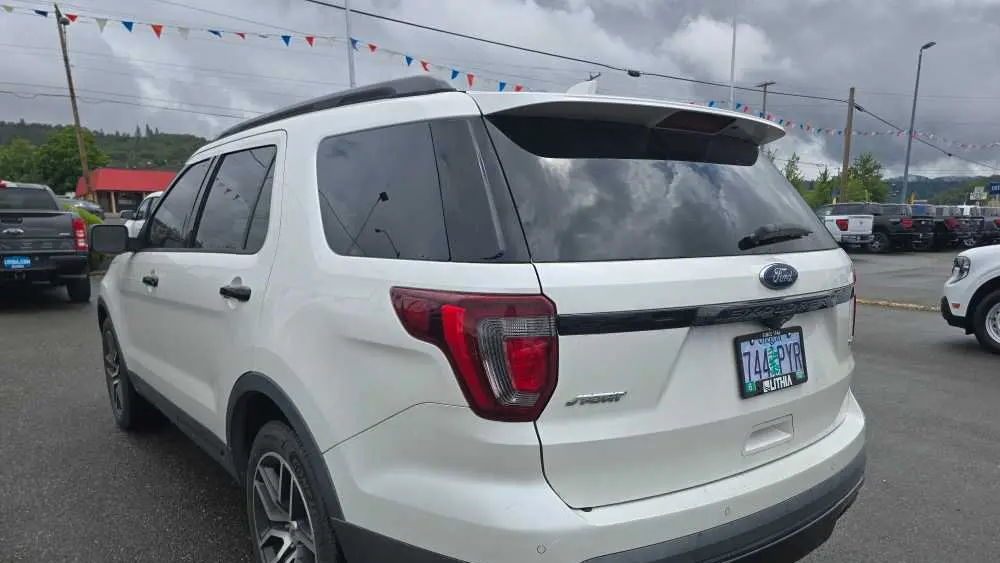 2016 Ford Explorer Sport