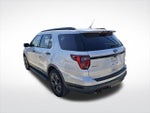 2018 Explorer Thumbnail 10