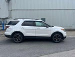 2015 Explorer Thumbnail 4