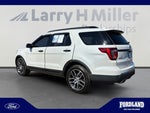 2016 Explorer Thumbnail 3