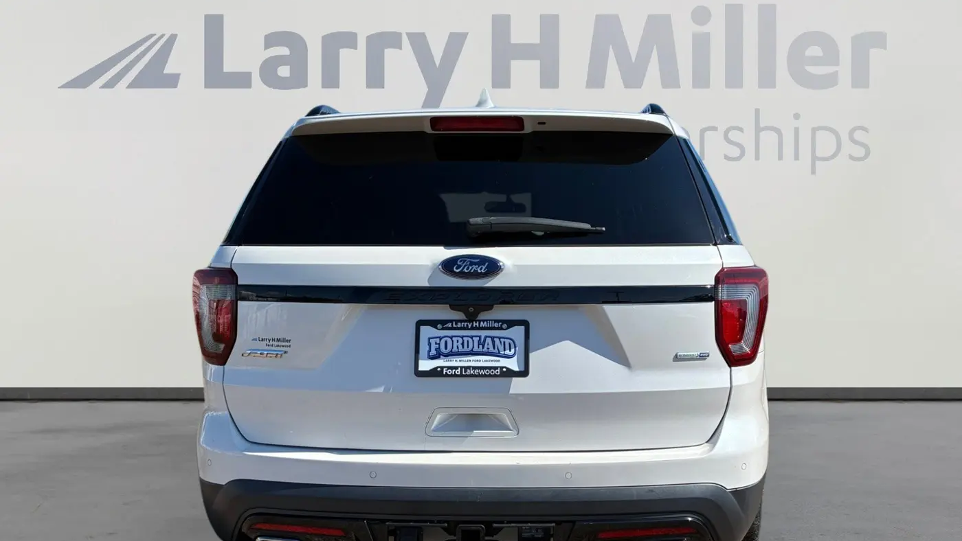 2016 Ford Explorer Sport