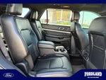 2016 Explorer Thumbnail 18